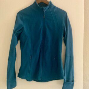 Lululemon define jacket size 10